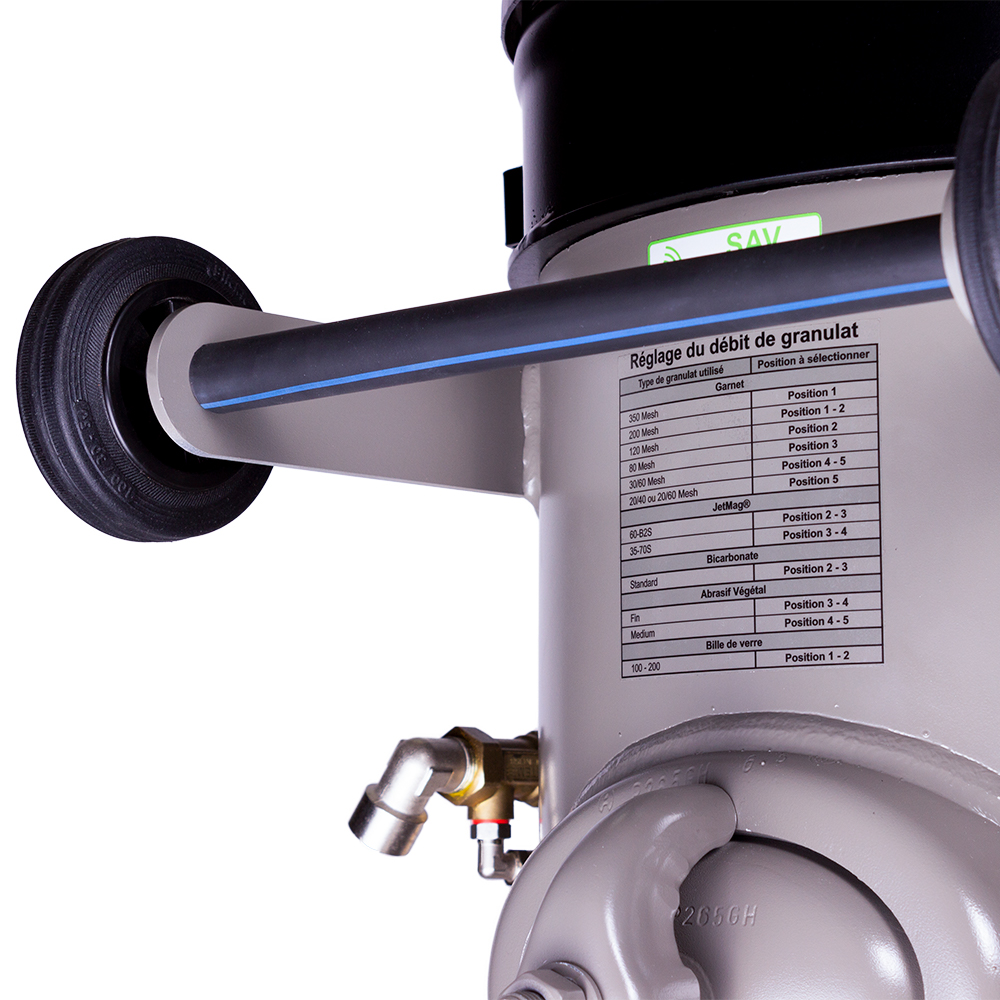 AEROGOMMEUSE NOVGOM 40 - VUE POIGNEE SUPERIEURE